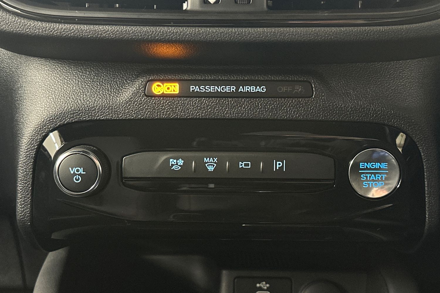 Used Ford Kuga 2025 for sale - 76627485: Photo 38