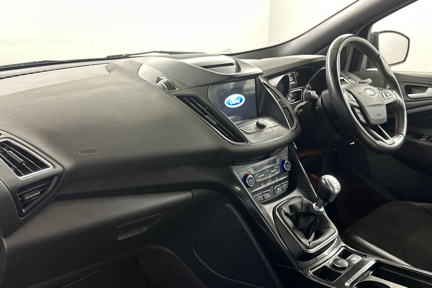 Used Ford Kuga 2017 for sale - 76725541: Photo 12