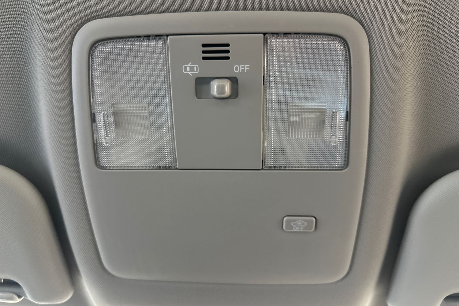 Used Toyota Avensis 2013 for sale - 78107938: Photo 37