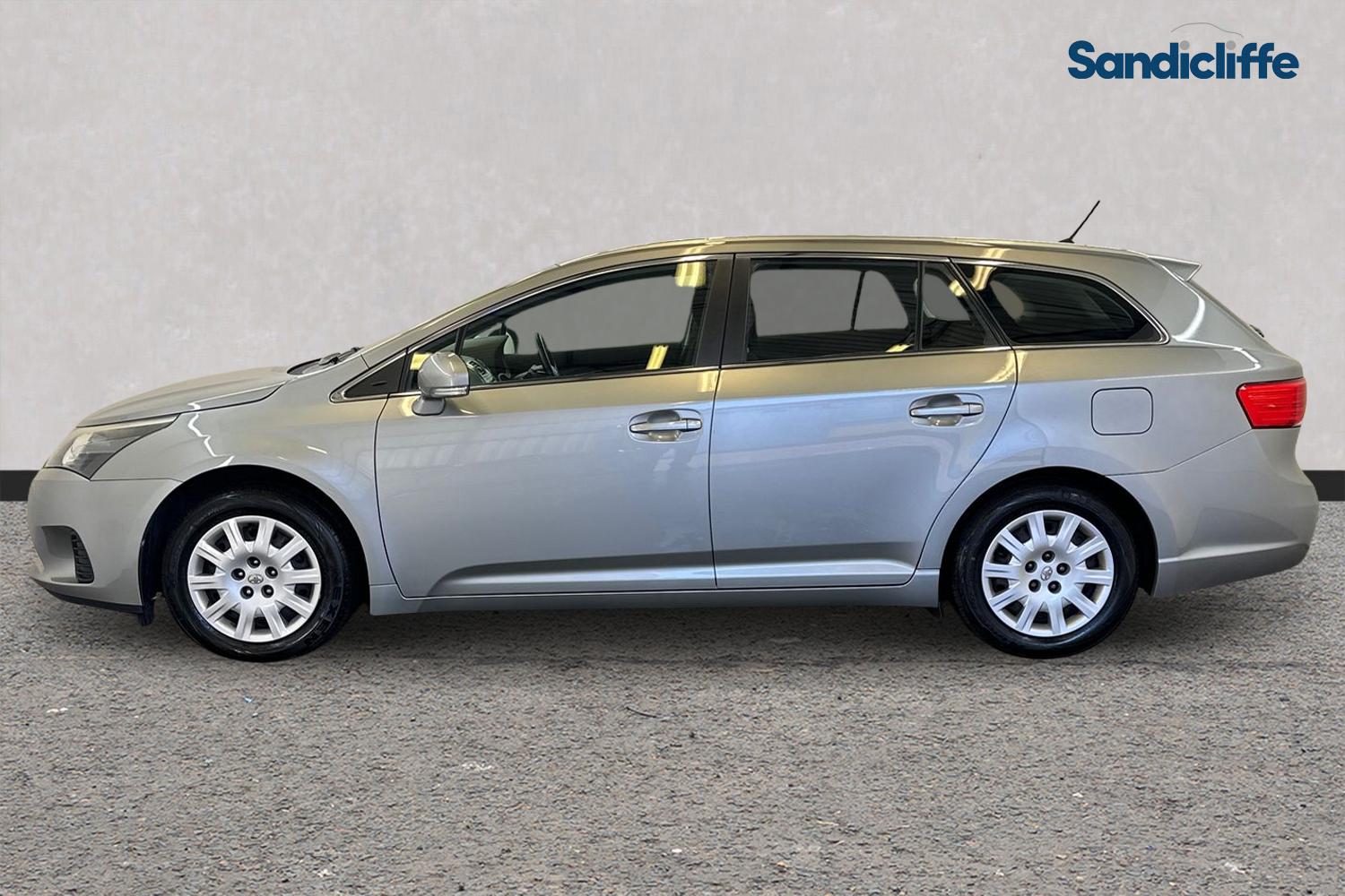 Used Toyota Avensis 2013 for sale - 78107938: Photo 8