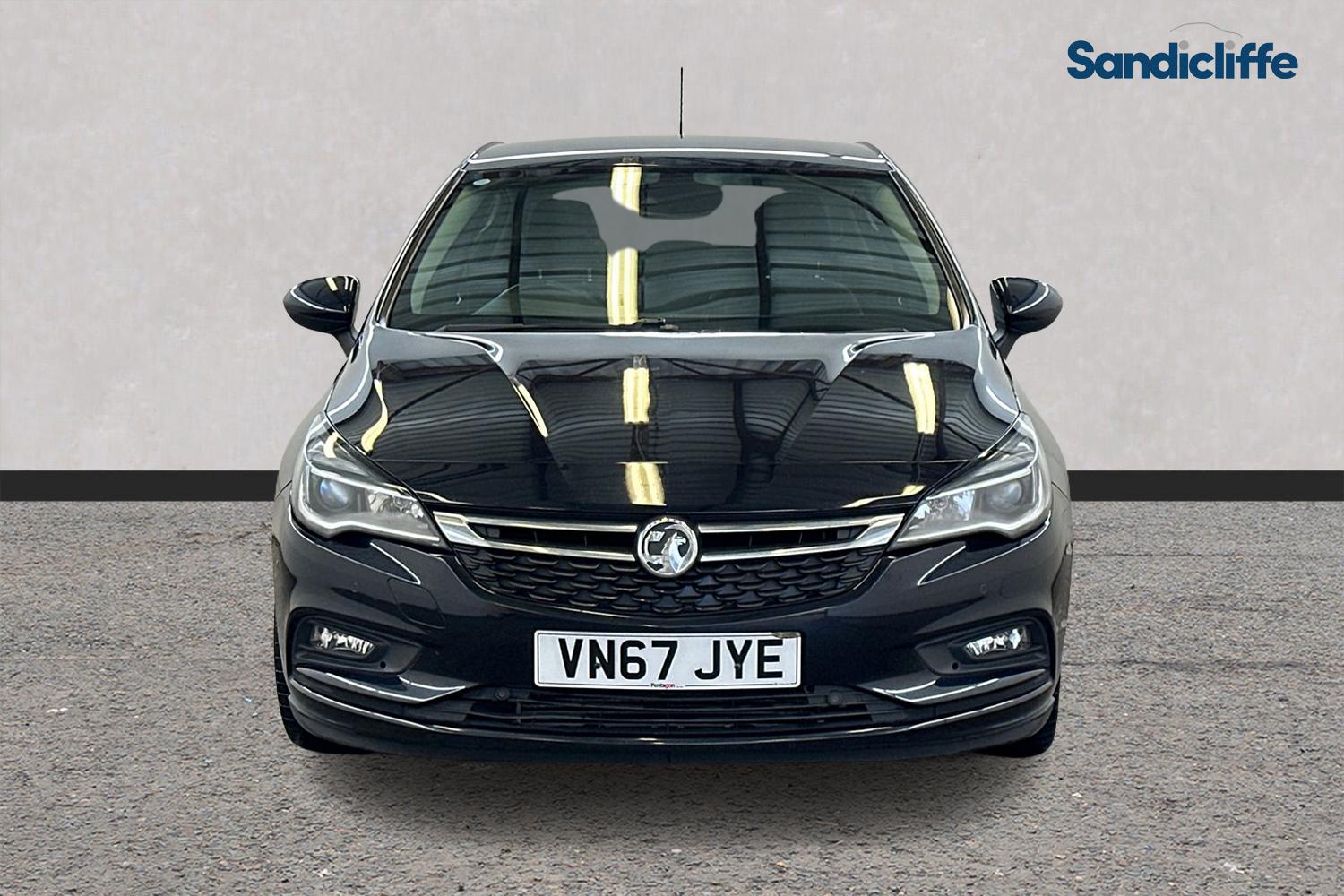 Used Vauxhall Astra 2017 for sale - 77584360: Photo 2