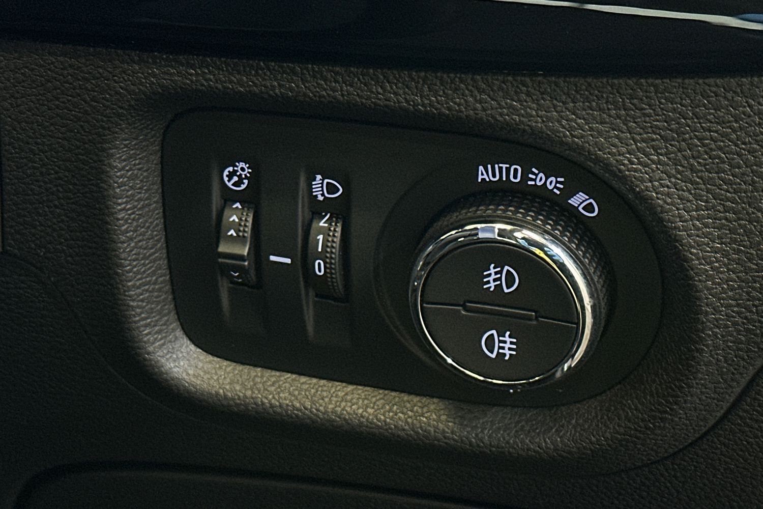 Used Vauxhall Astra 2017 for sale - 77584360: Photo 24