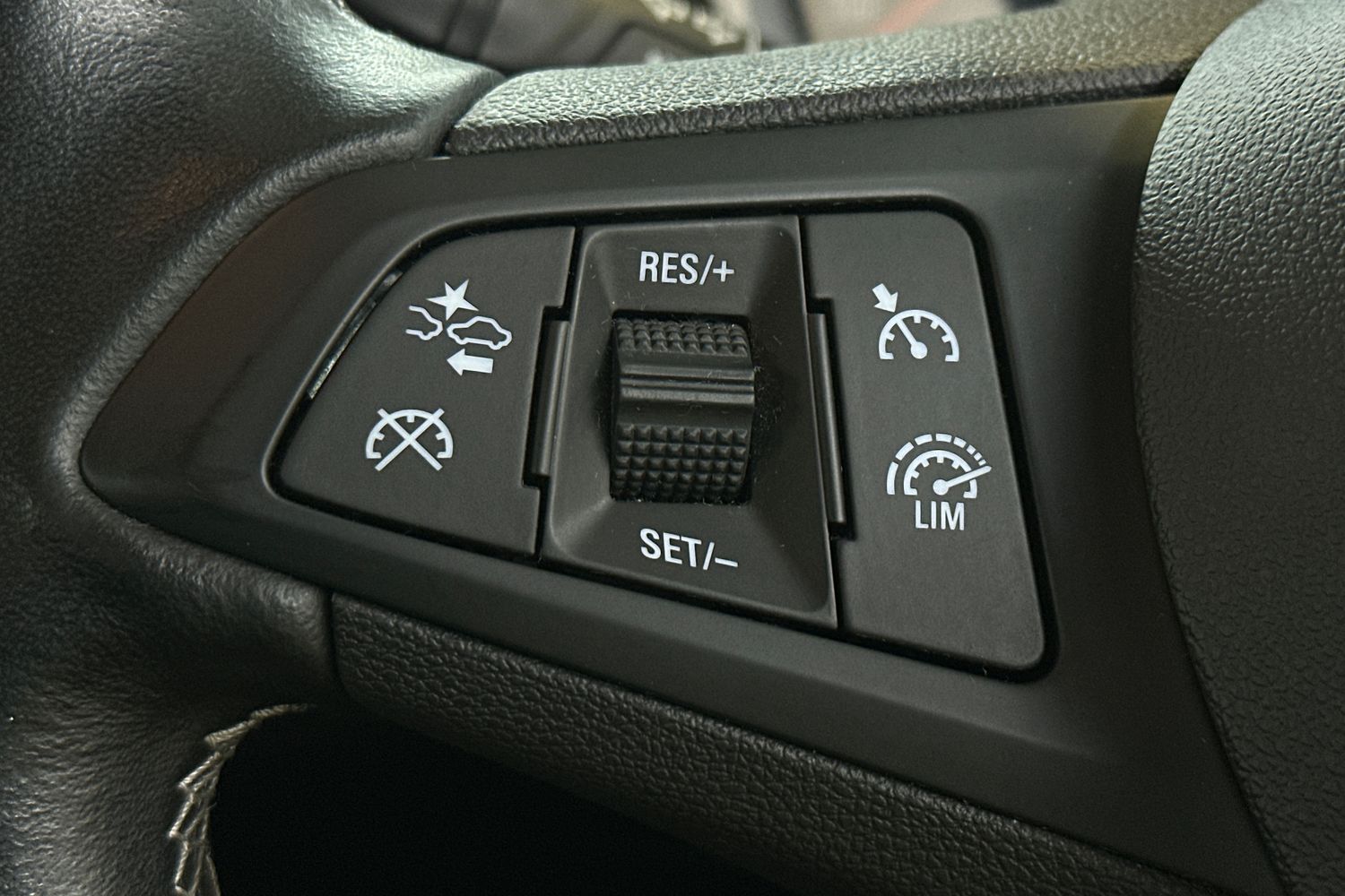 Used Vauxhall Astra 2017 for sale - 77584360: Photo 26