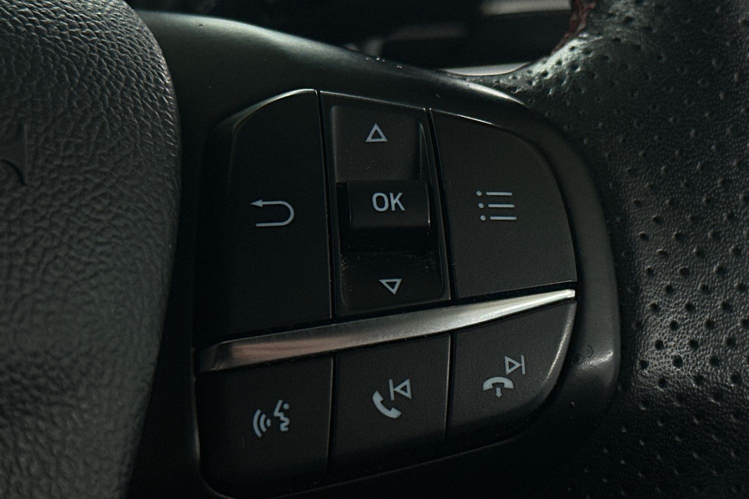 Used Ford Focus 2019 for sale - 76618401: Photo 22