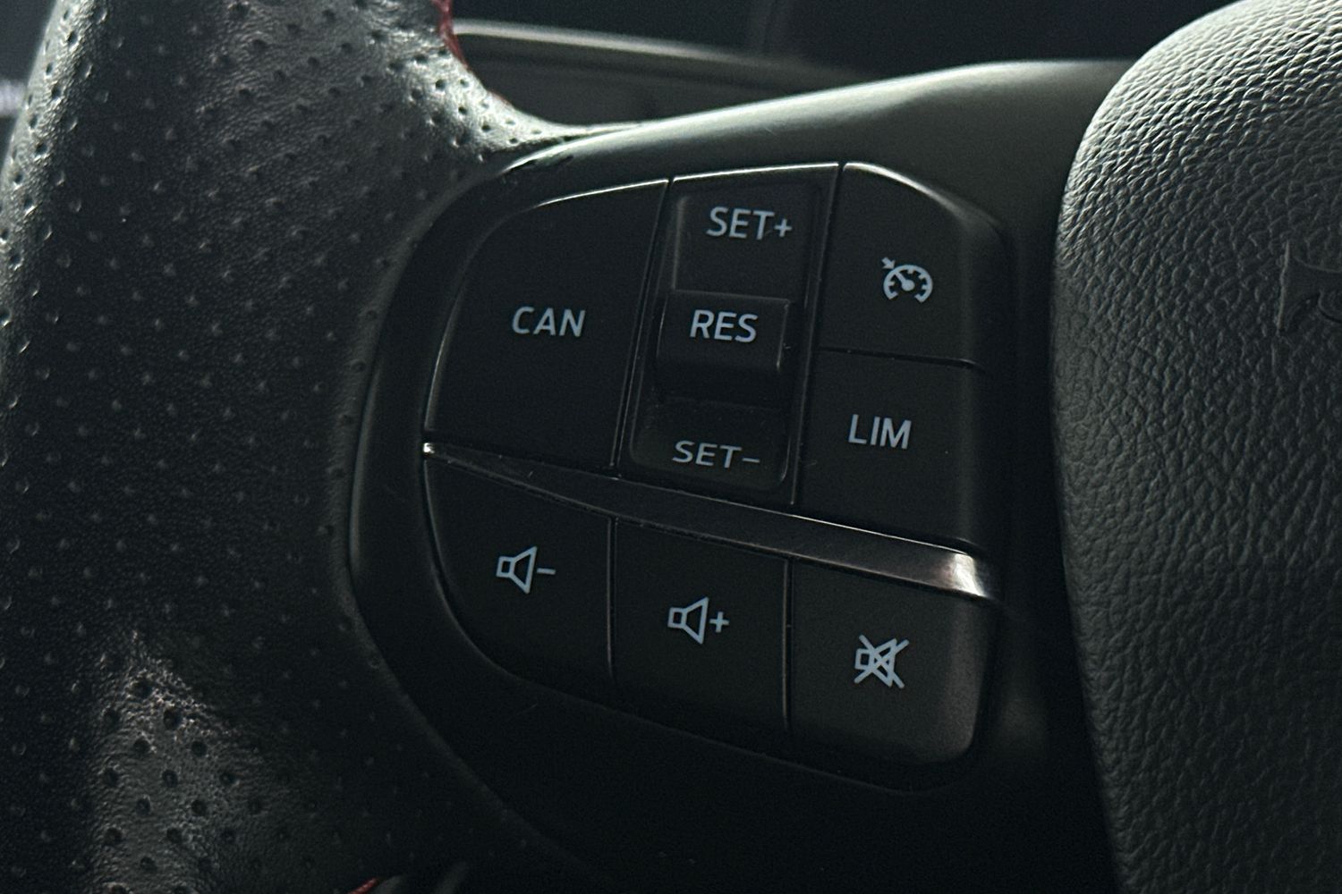 Used Ford Focus 2019 for sale - 76618401: Photo 23