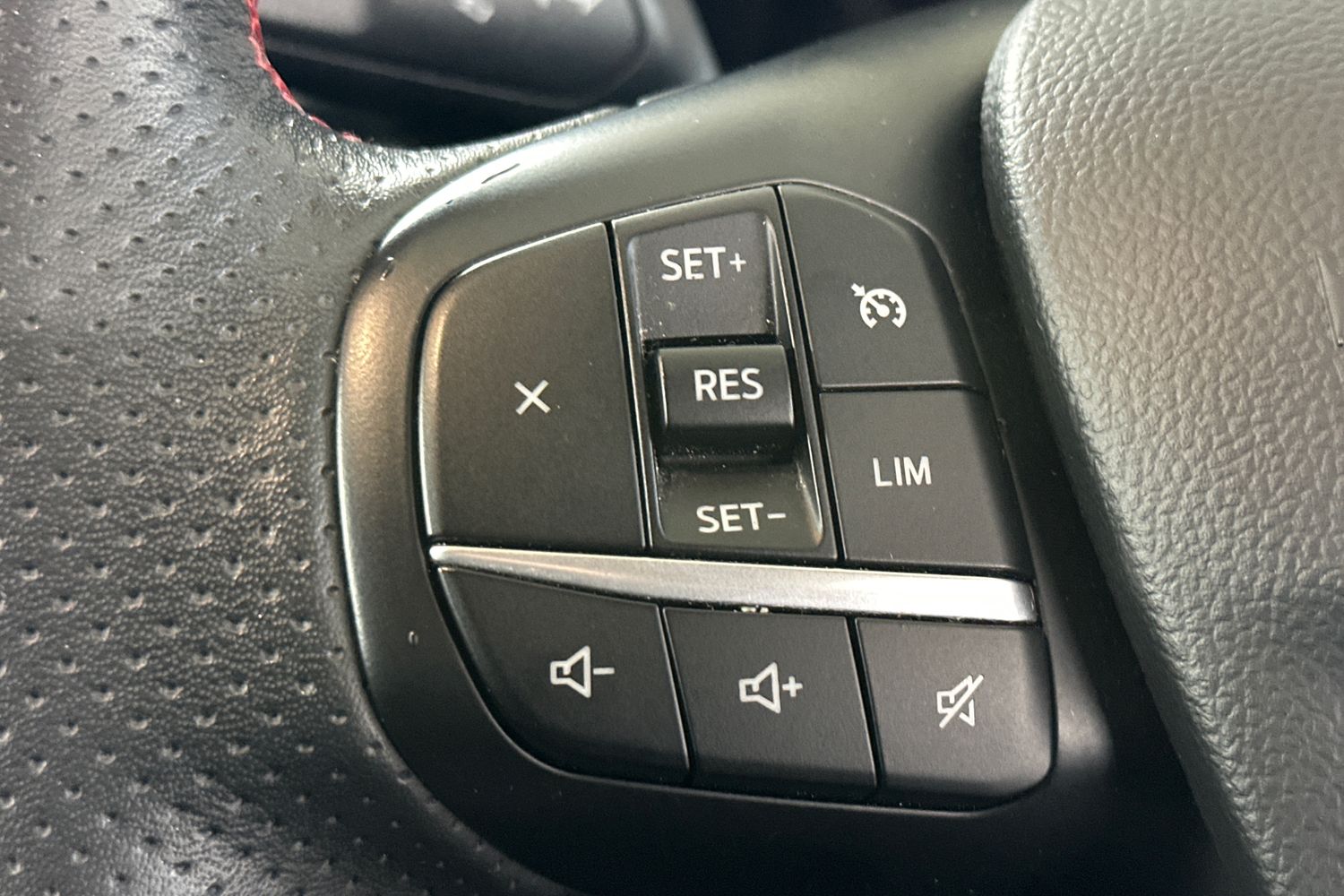 Used Ford Kuga 2020 for sale - 76077544: Photo 26