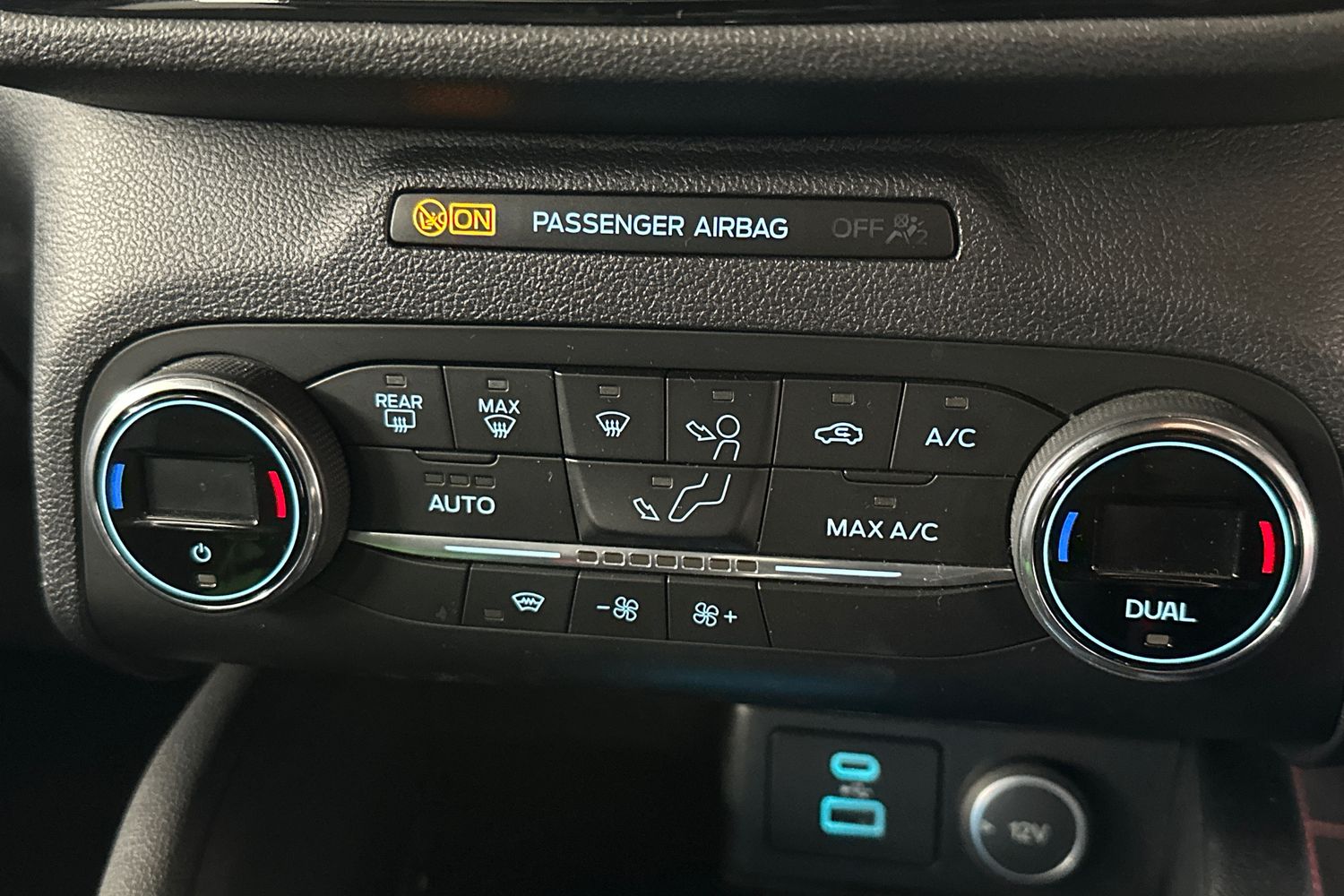 Used Ford Kuga 2020 for sale - 76077544: Photo 35
