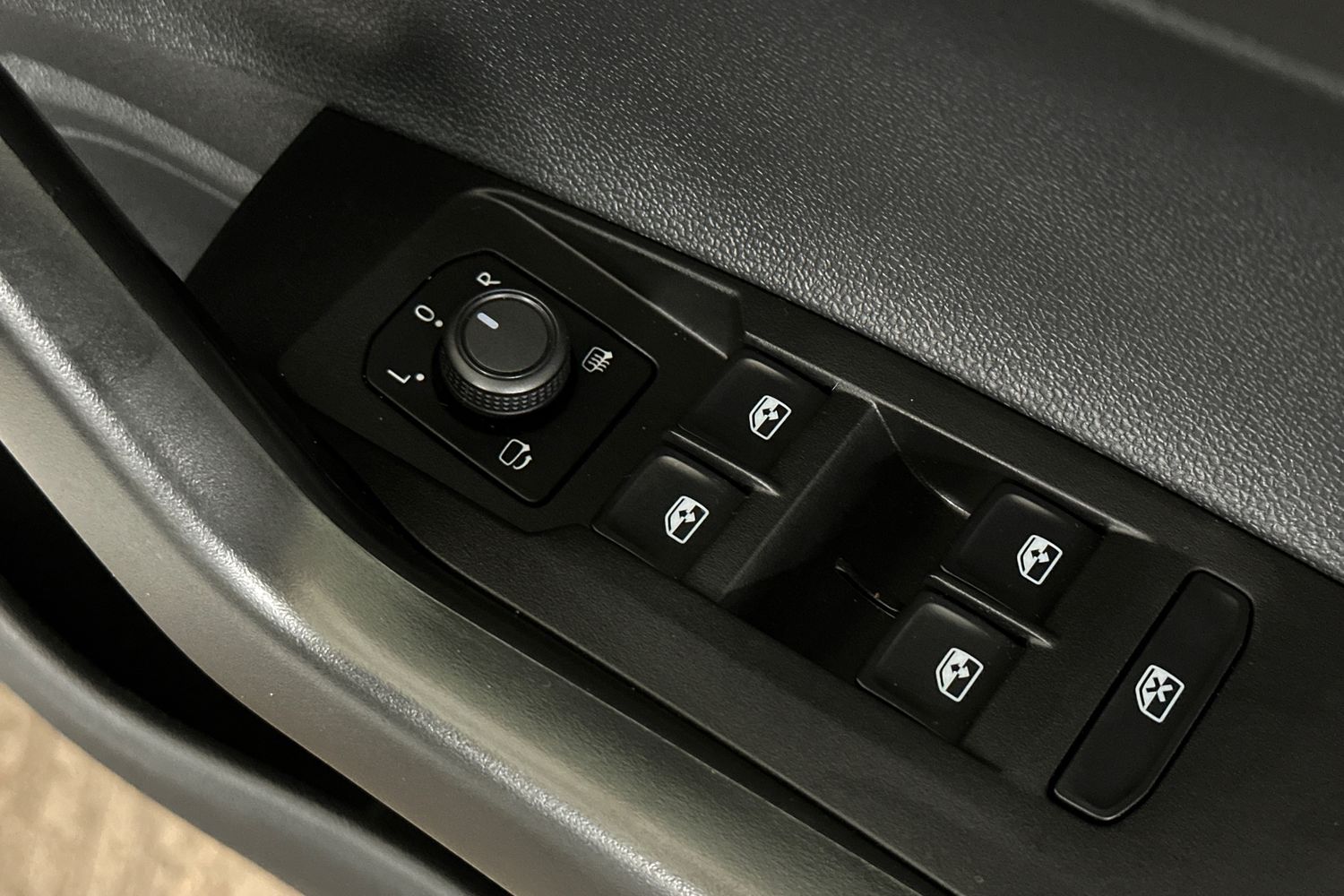 Used Volkswagen Polo 2024 for sale - 75957828: Photo 20