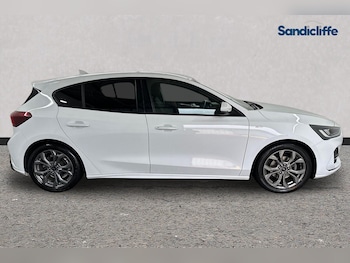 Used Ford Focus 2023 for sale - 76275038: Photo