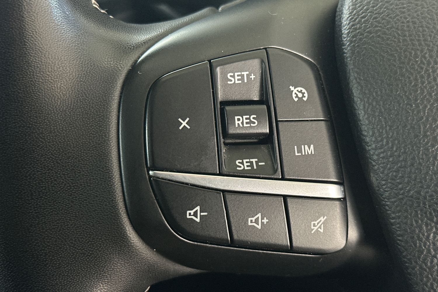 Used Ford Kuga 2022 for sale - 75690559: Photo 27