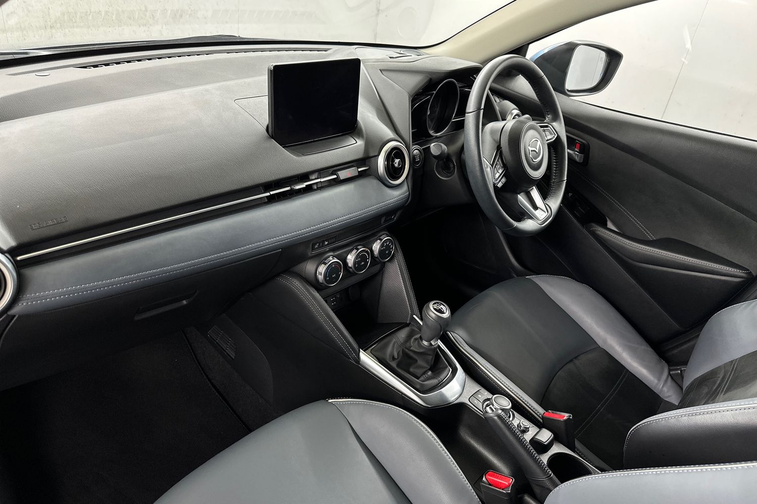 Used Mazda Mazda2 2022 for sale - 76253612: Photo 14