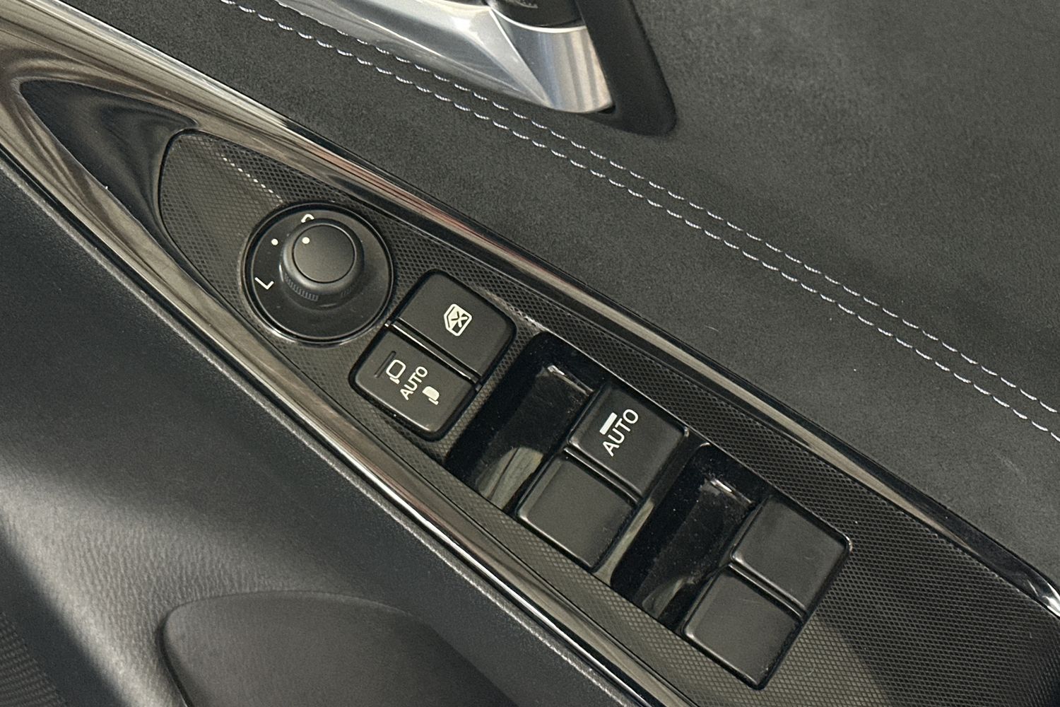 Used Mazda Mazda2 2022 for sale - 76253612: Photo 23