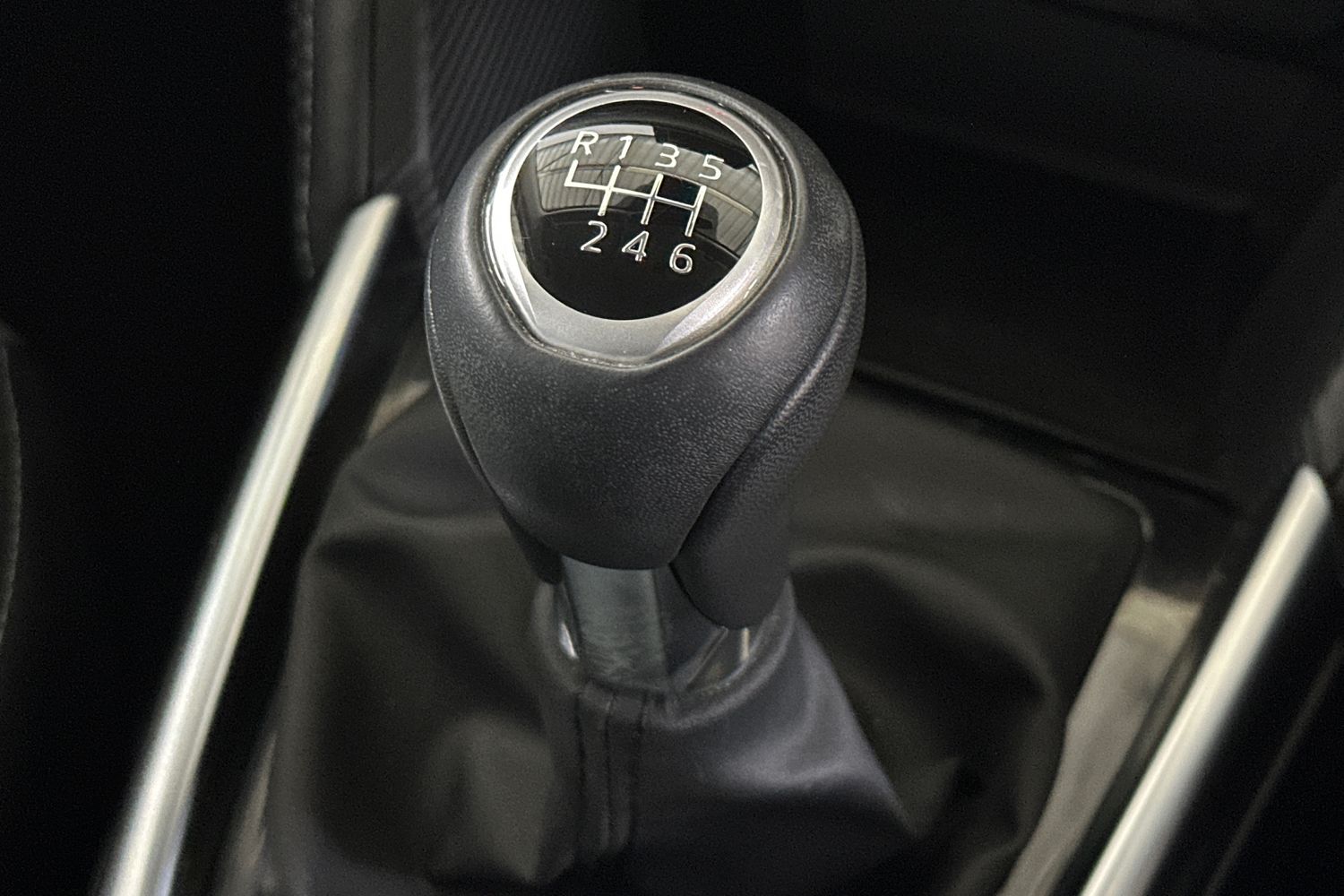 Used Mazda Mazda2 2022 for sale - 76253612: Photo 30