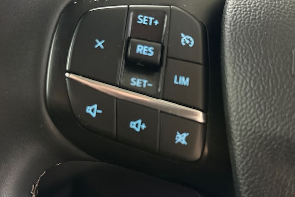 Used Ford Kuga 2021 for sale - 76220356: Photo 26