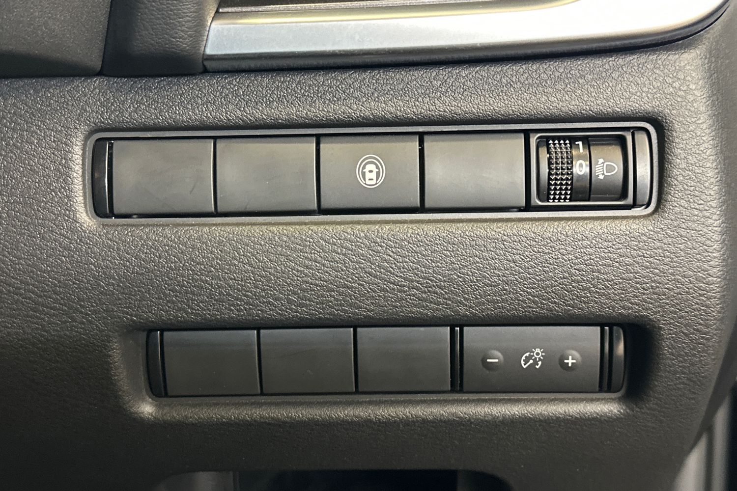 Used Nissan X-Trail 2024 for sale - 77027844: Photo 26