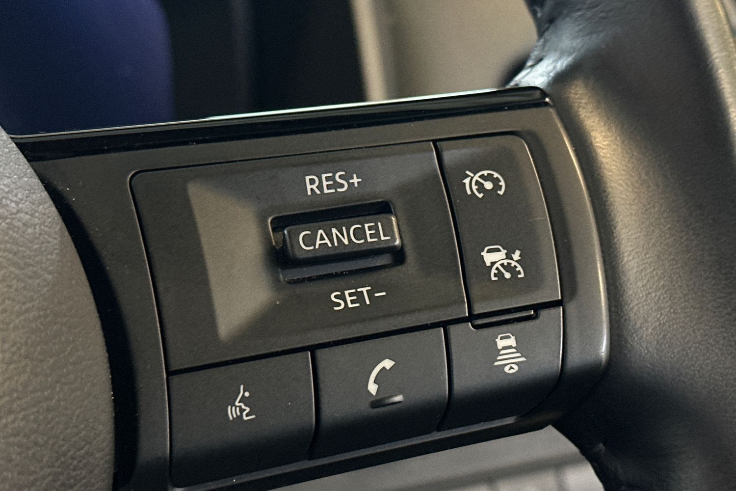 Used Nissan X-Trail 2024 for sale - 77027844: Photo 27