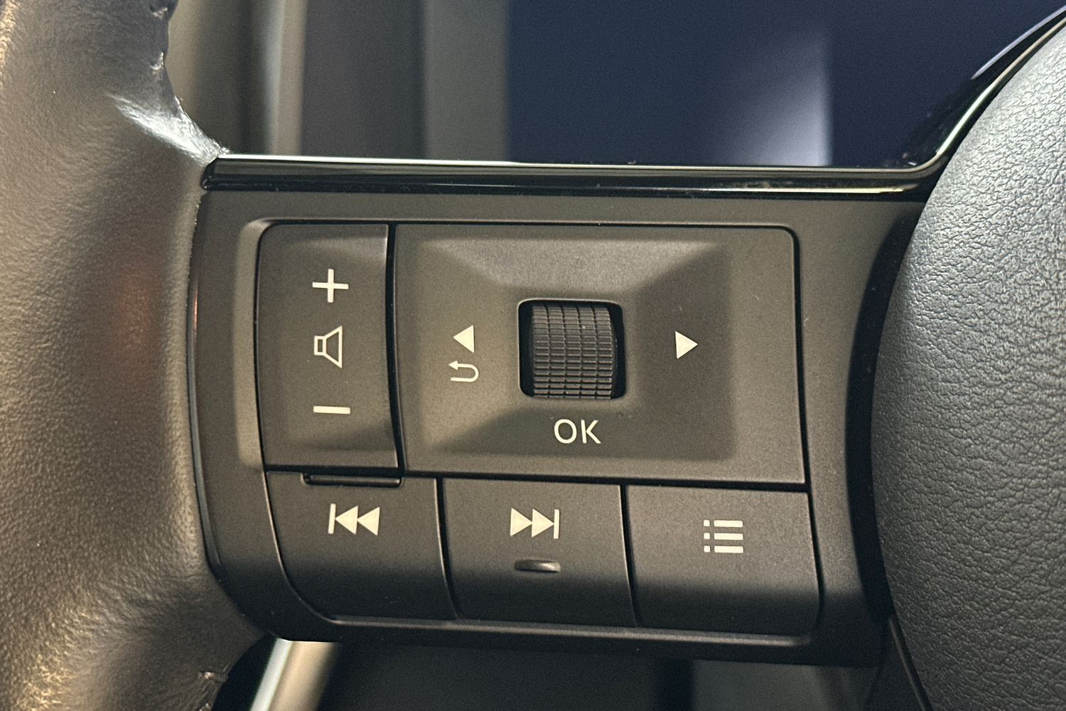 Used Nissan X-Trail 2024 for sale - 77027844: Photo 28