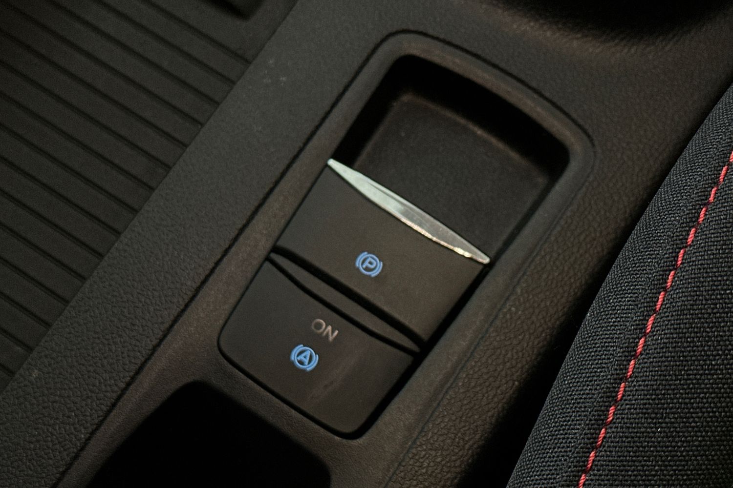Used Ford Focus 2023 for sale - 76047660: Photo 28