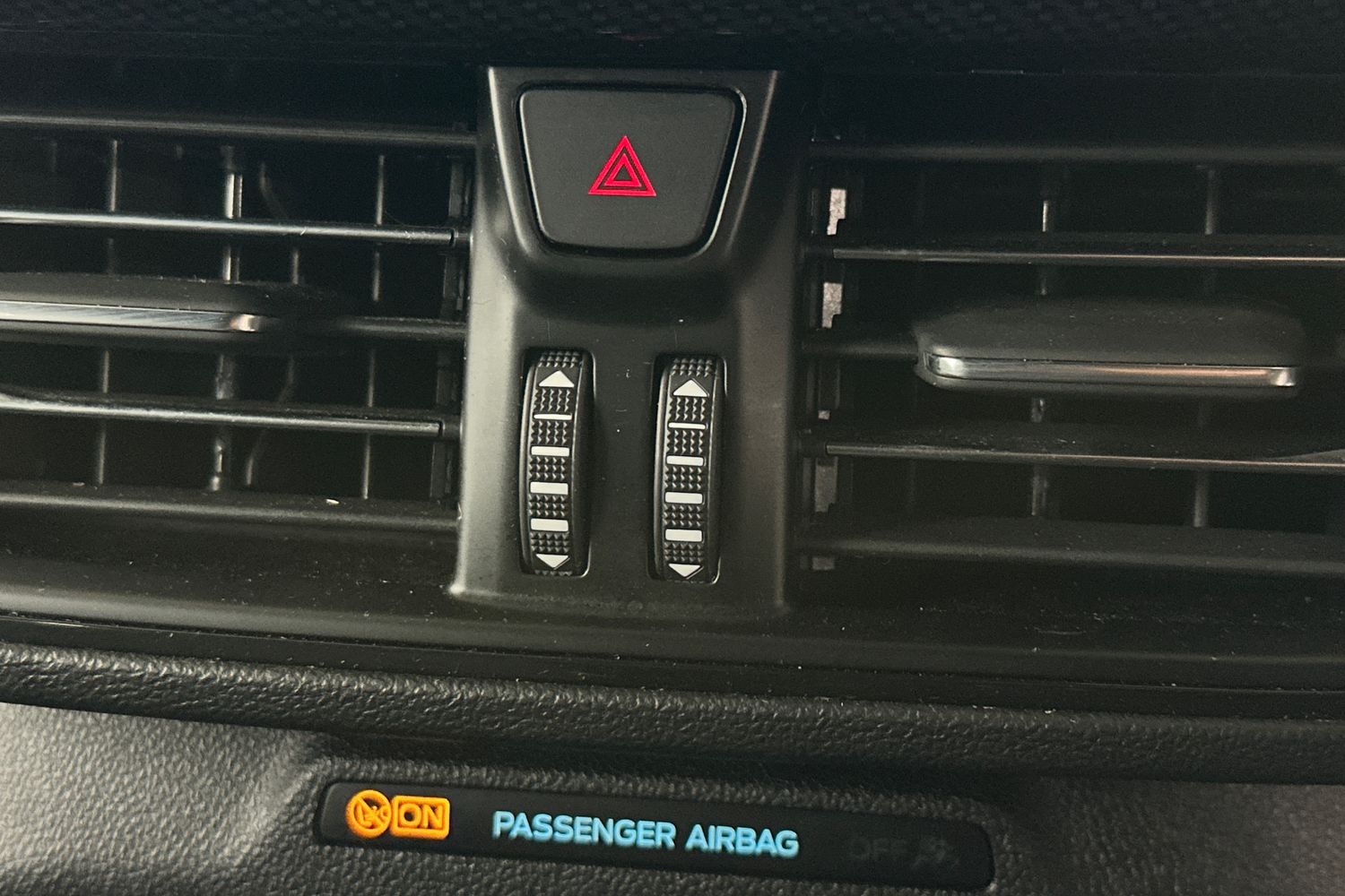 Used Ford Focus 2023 for sale - 76047660: Photo 33