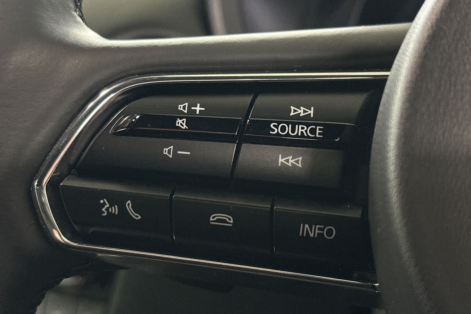 Used Mazda CX-60 2025 for sale - 76719982: Photo 25