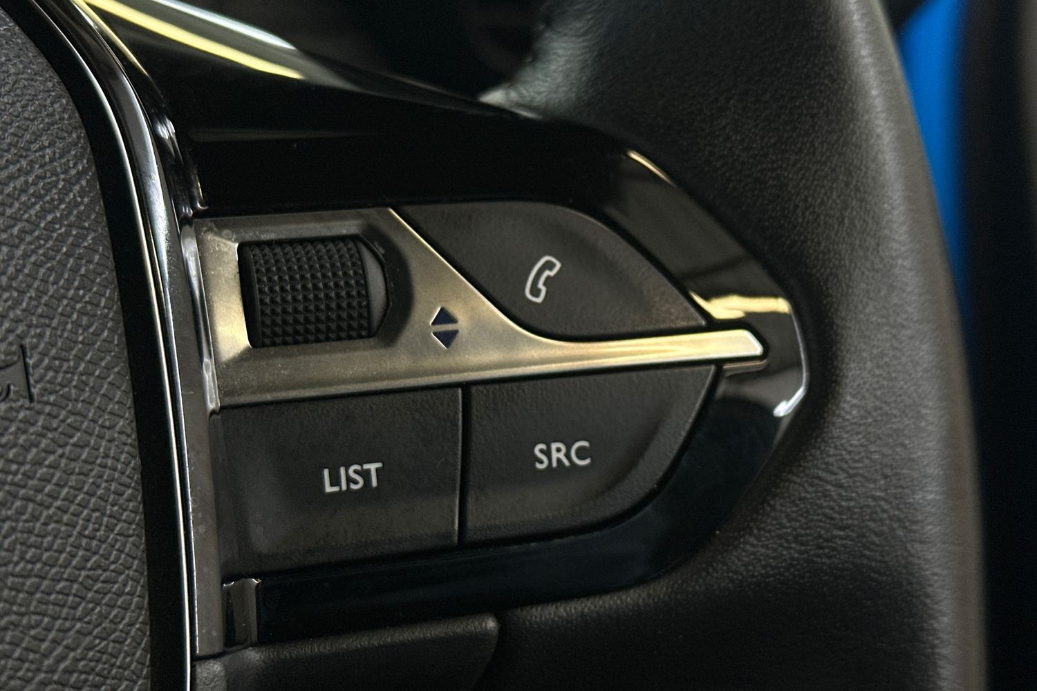 Used Peugeot 2008 2023 for sale - 77465494: Photo 24