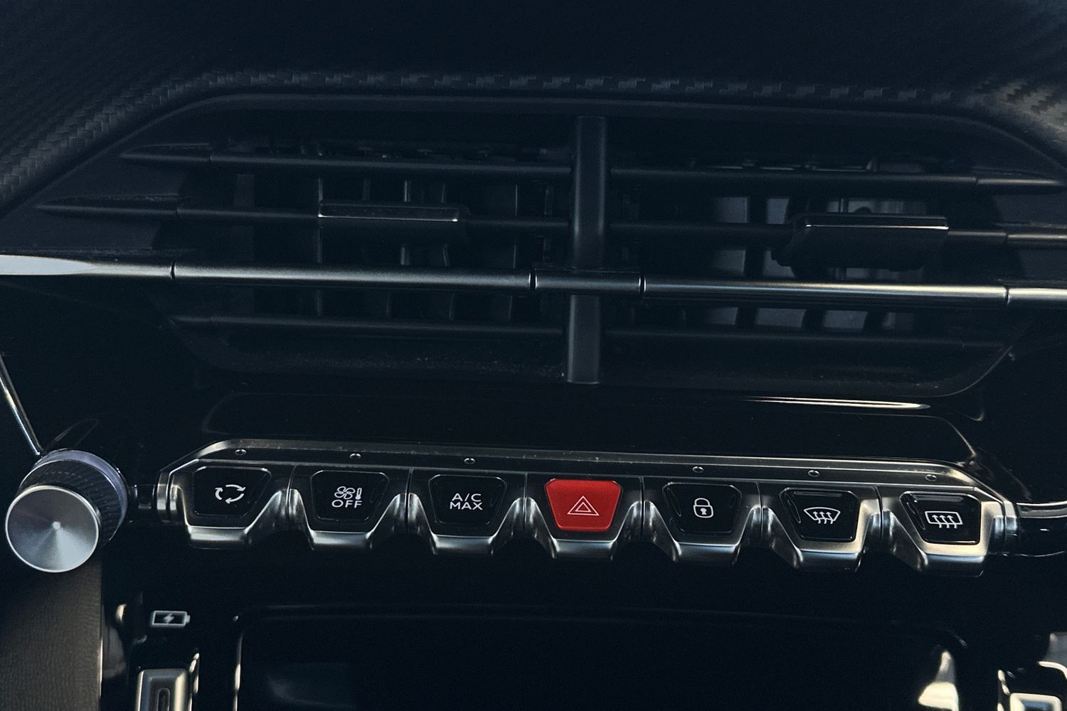 Used Peugeot 2008 2023 for sale - 77465494: Photo 36