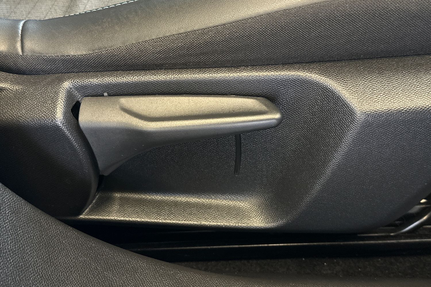 Used Peugeot 2008 2023 for sale - 77465494: Photo 42