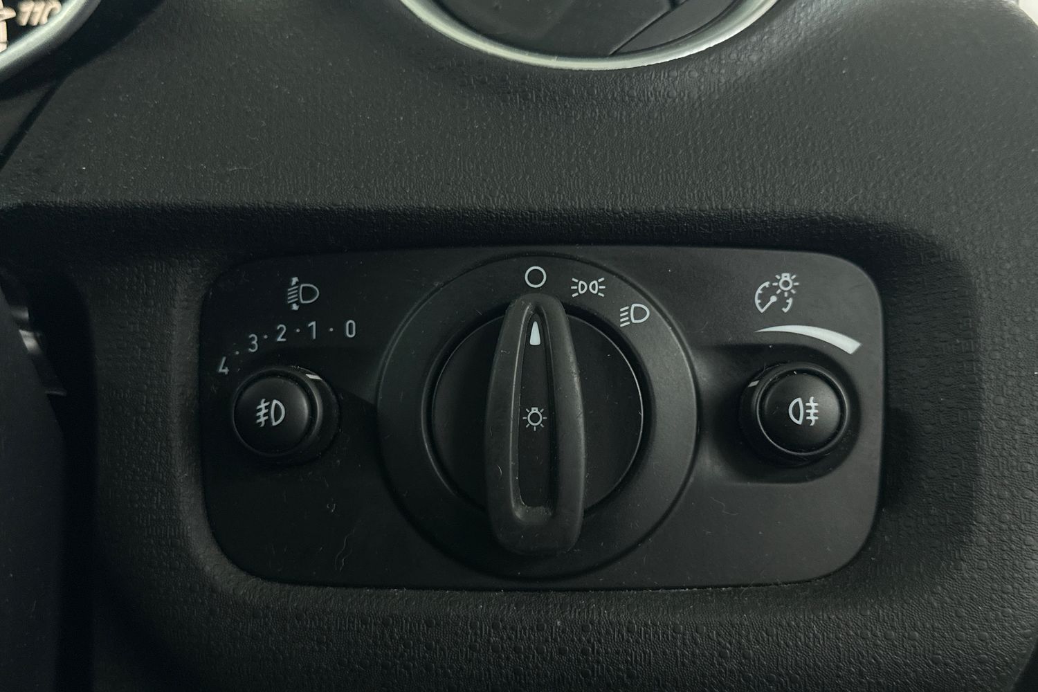 Used Ford Fiesta 2015 for sale - 76536530: Photo 20