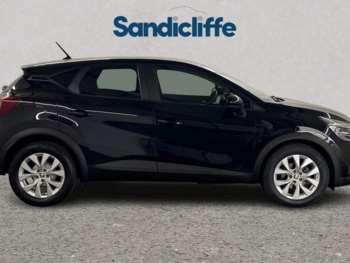 Used Renault Captur 2022 for sale - 74937343: Photo