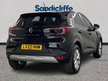Used Renault Captur 2022 for sale - 74937343: Photo