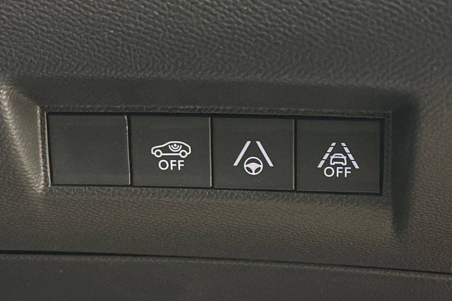 Used Peugeot 208 2022 for sale - 77277228: Photo 26