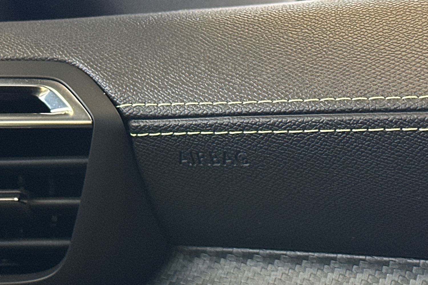 Used Peugeot 208 2022 for sale - 77277228: Photo 44