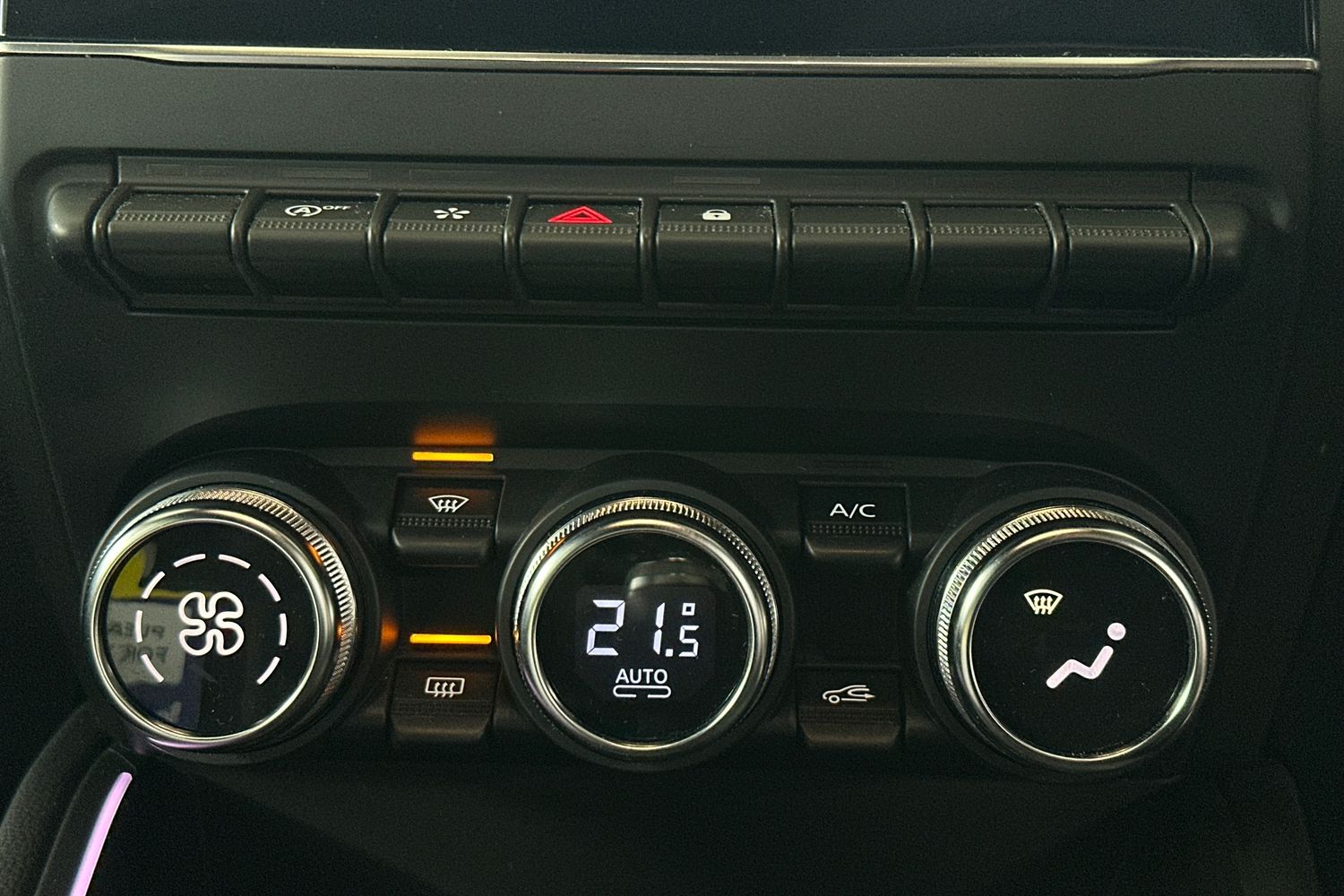 Used Renault Clio 2023 for sale - 76605443: Photo 30