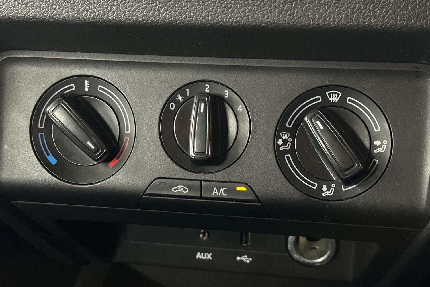 Used Skoda Fabia 2018 for sale - 76482734: Photo 30