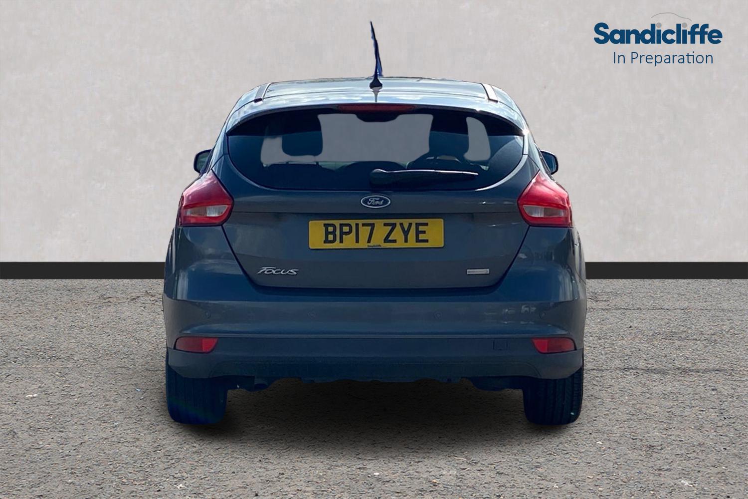 Used Ford Focus 2017 for sale - 78079352: Photo 3