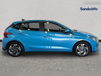 Used Hyundai i20 2023 for sale - 78018130: Photo