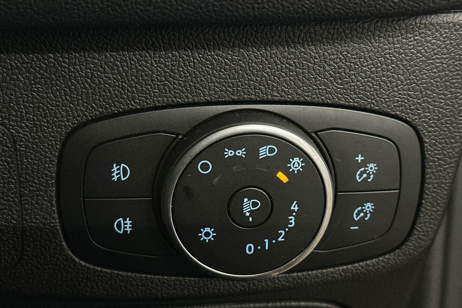 Used Ford Focus 2020 for sale - 76120421: Photo 22