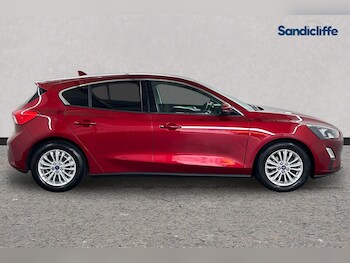 Used Ford Focus 2020 for sale - 76120421: Photo 3