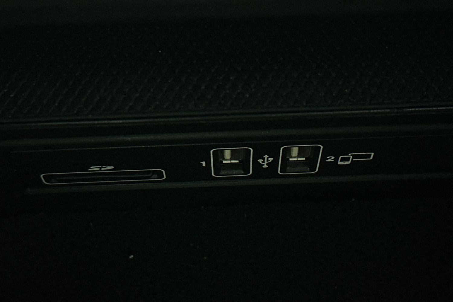 Used Mercedes-Benz C Class 2019 for sale - 77663270: Photo 35