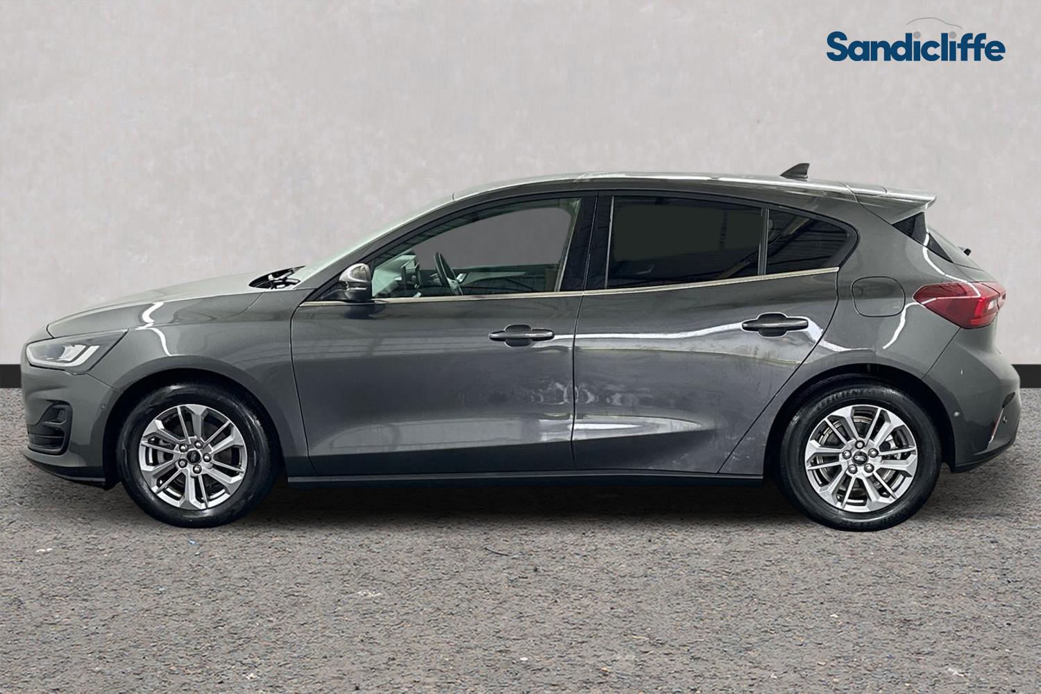 Used Ford Focus 2023 for sale - 76058238: Photo 5