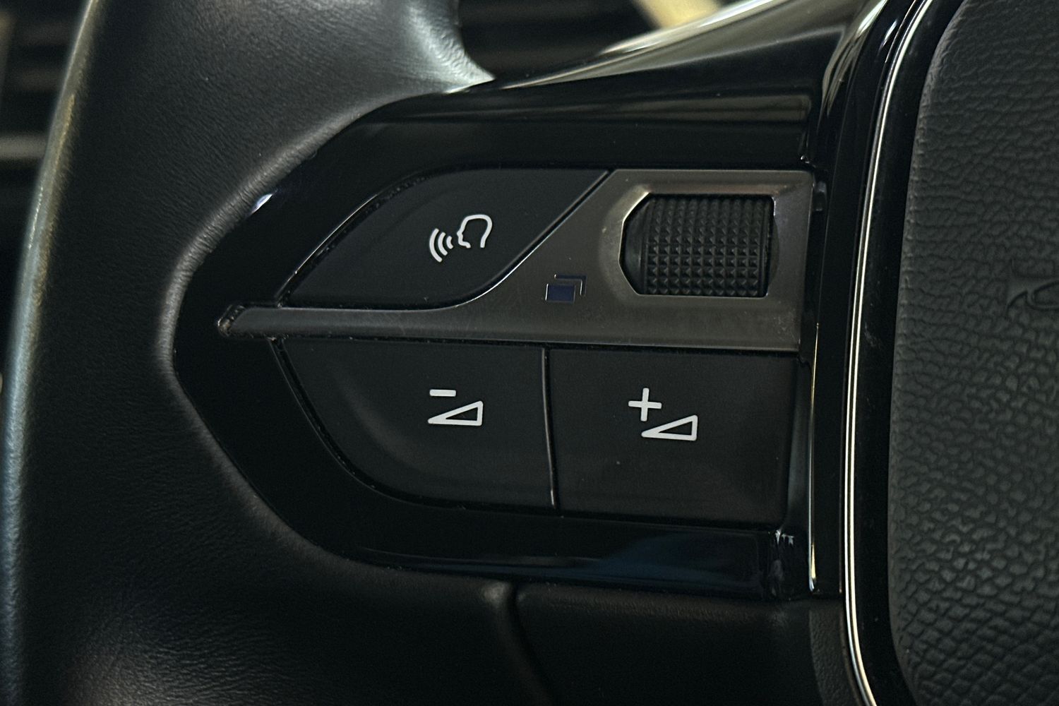 Used Peugeot 3008 2020 for sale - 77902248: Photo 27