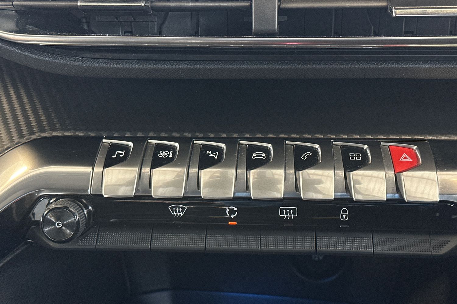 Used Peugeot 3008 2020 for sale - 77902248: Photo 37