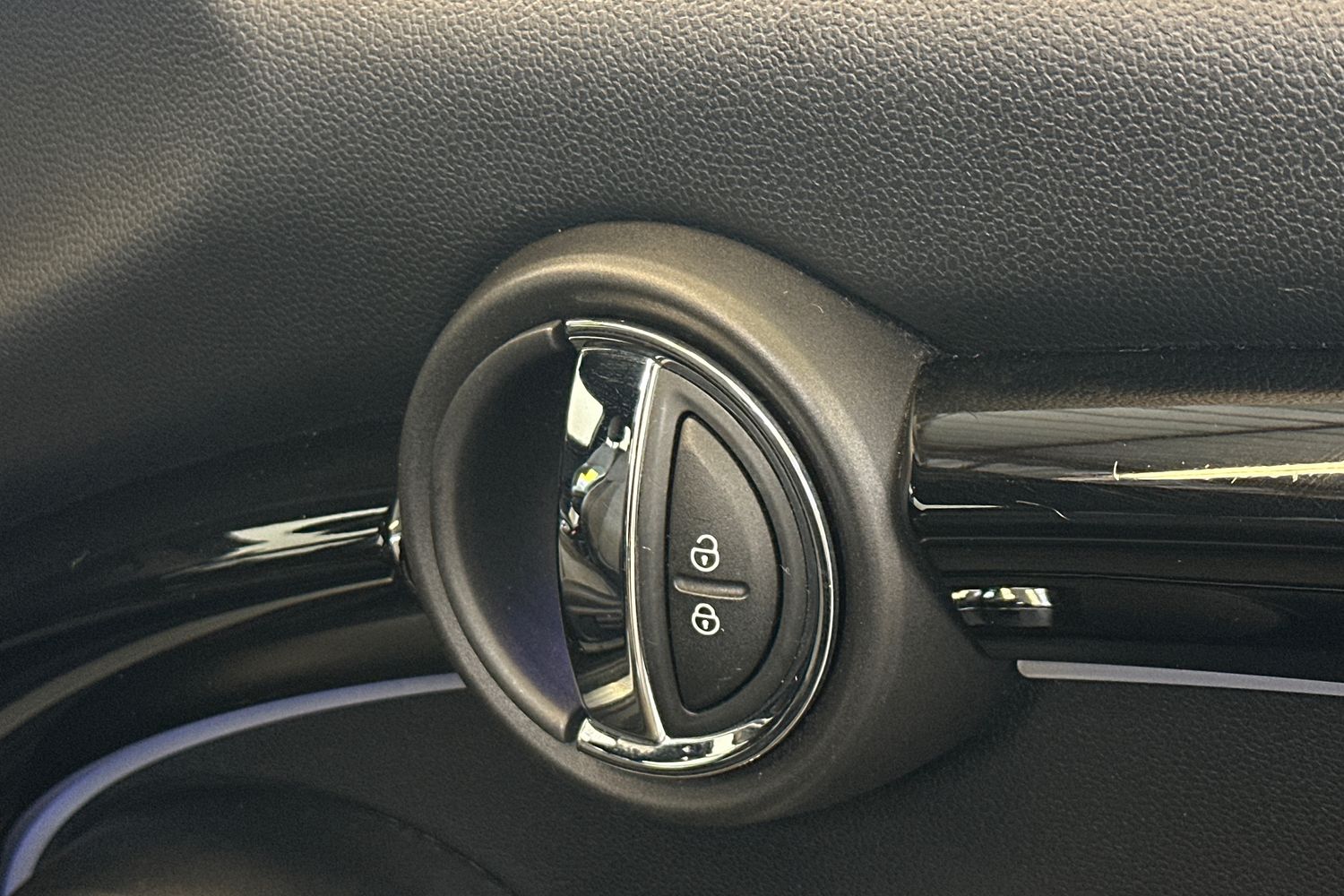 Used MINI Hatch 2021 for sale - 77651063: Photo 42