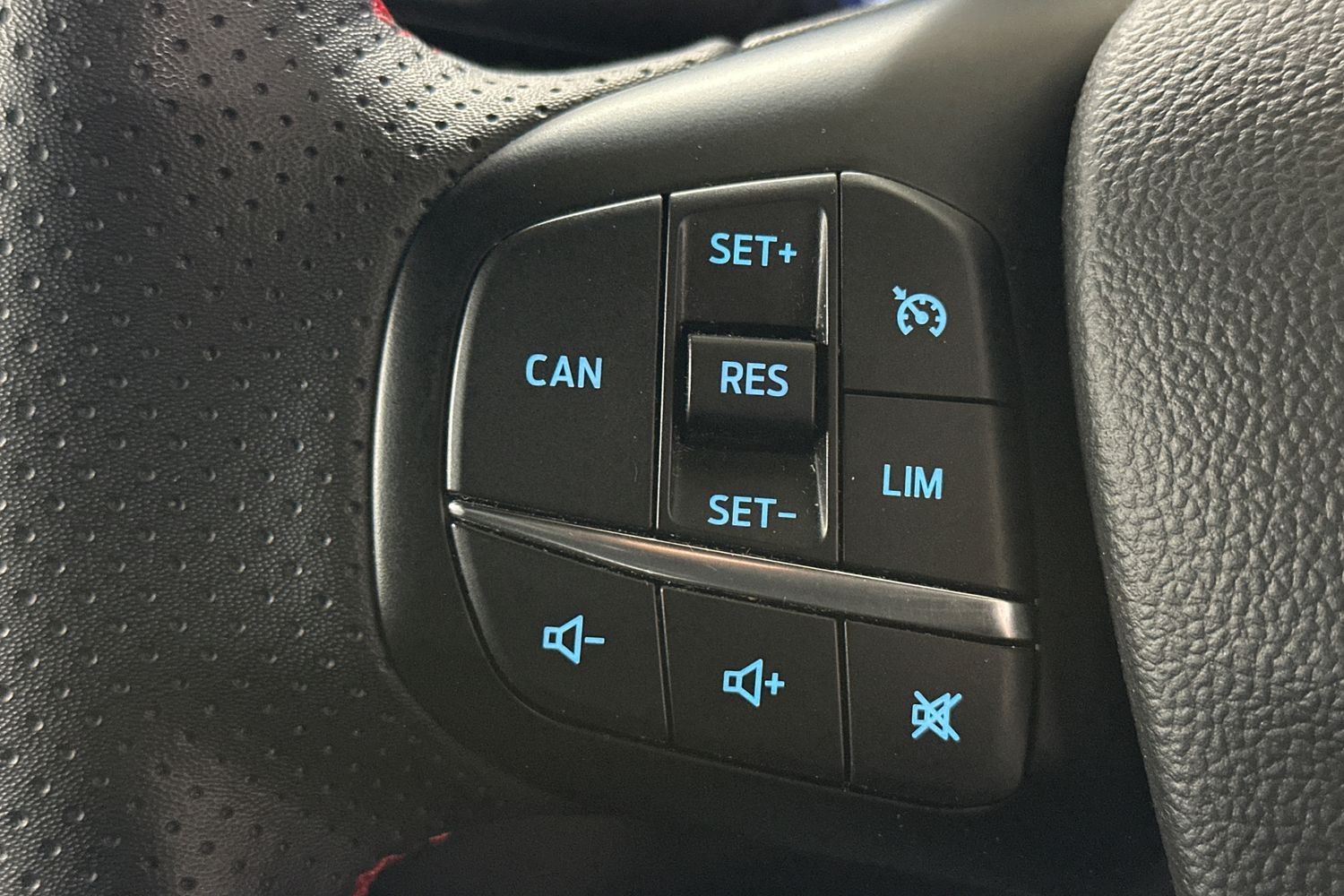 Used Ford Focus 2022 for sale - 76264289: Photo 26