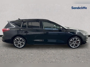 Used Ford Focus 2022 for sale - 76264289: Photo