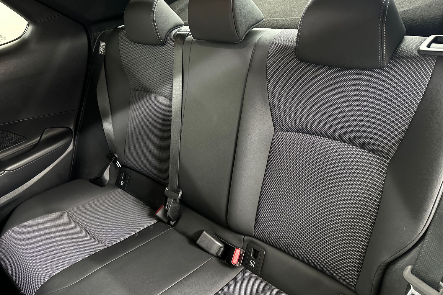 Used Toyota C-HR 2024 for sale - 76396795: Photo 15