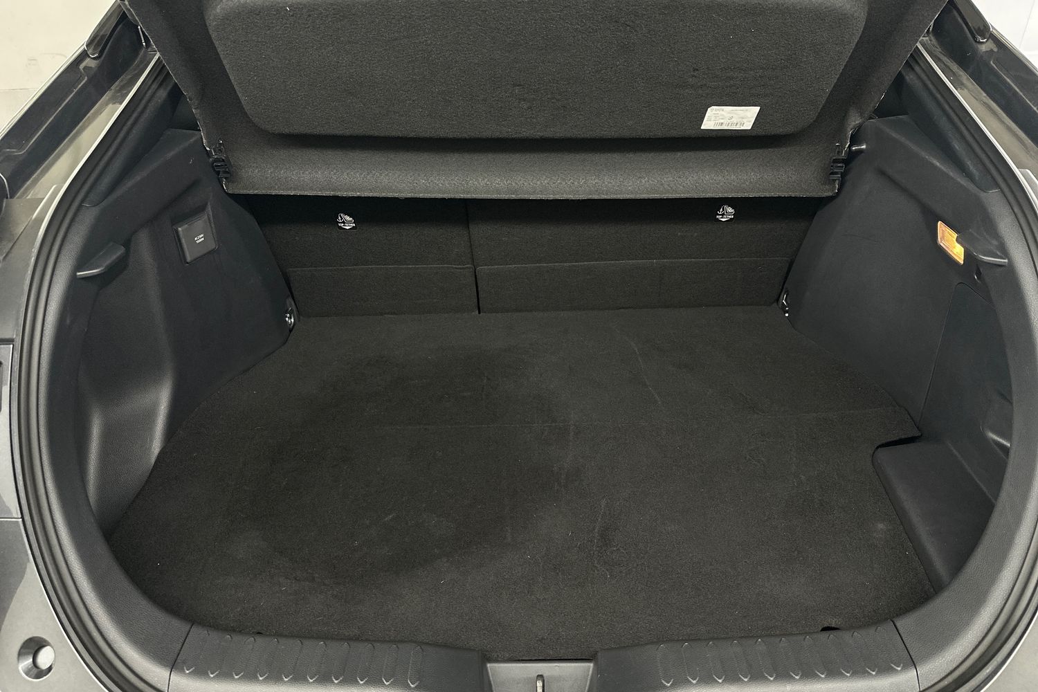 Used Toyota C-HR 2024 for sale - 76396795: Photo 16