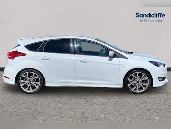 Used Ford Focus 2017 for sale - 78571780: Photo