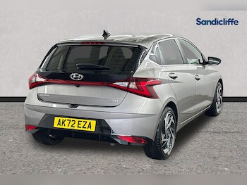 Used Hyundai i20 2022 for sale - 76342552: Photo