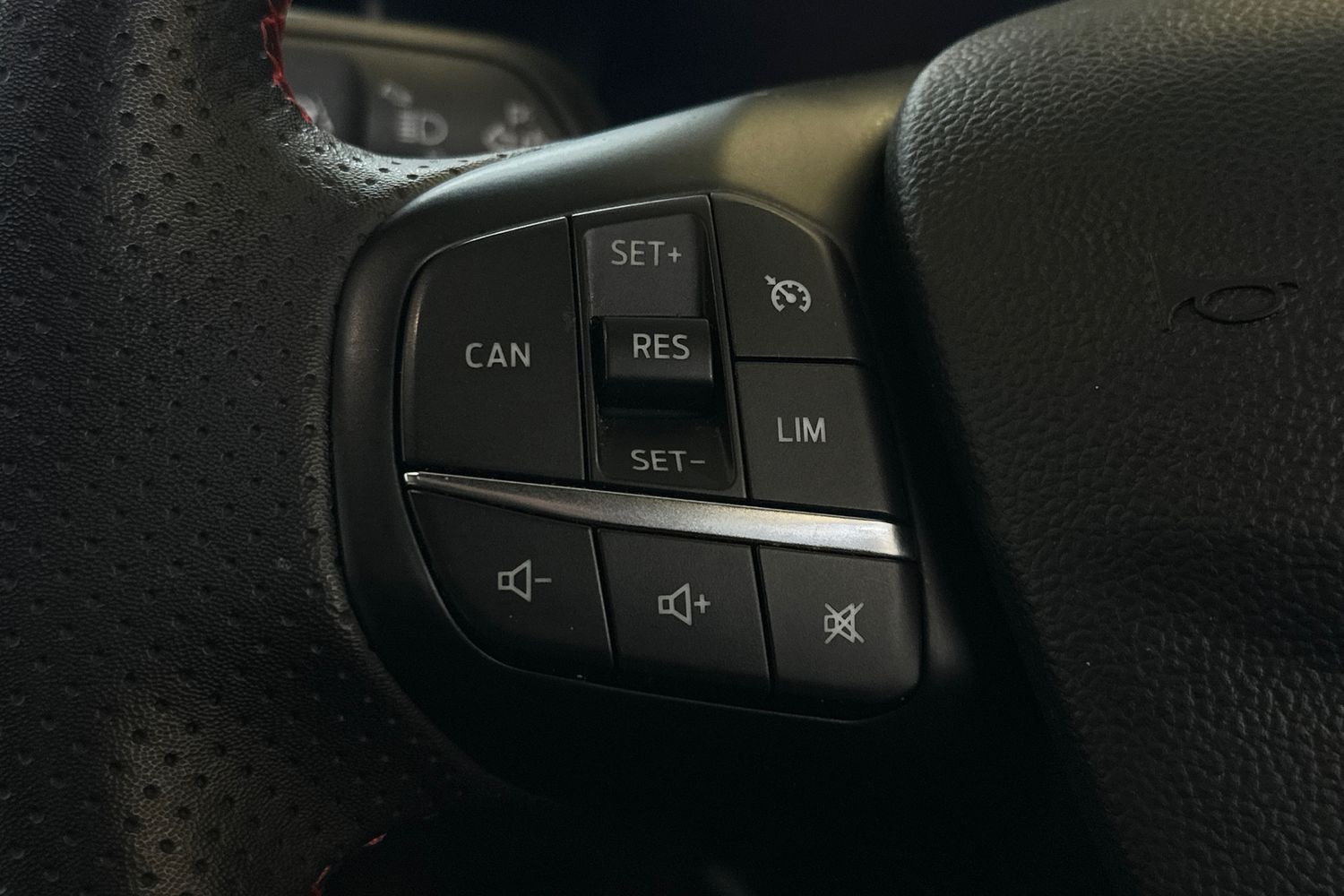 Used Ford Focus 2023 for sale - 76694241: Photo 25